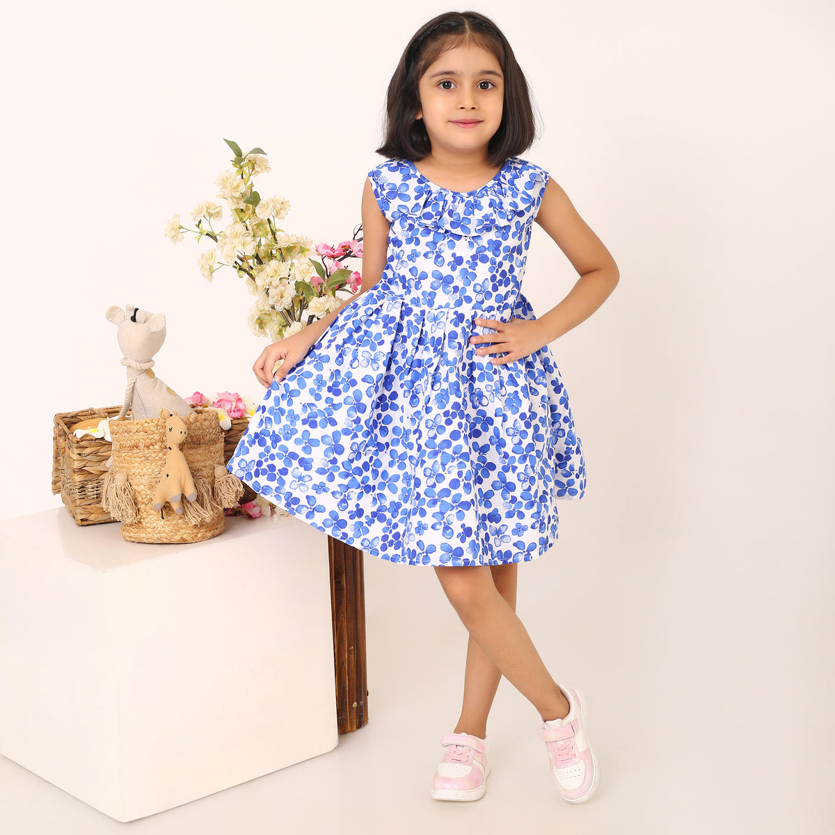 100% Cotton Floral Print Blue Sleeveless Dress with Bow