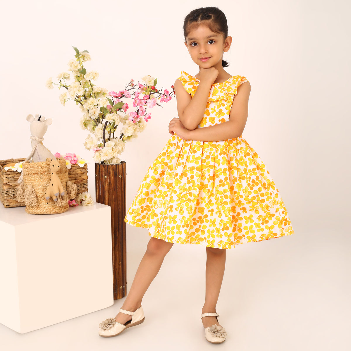 100% Cotton Floral Print Yellow Sleeveless Dress with Bow