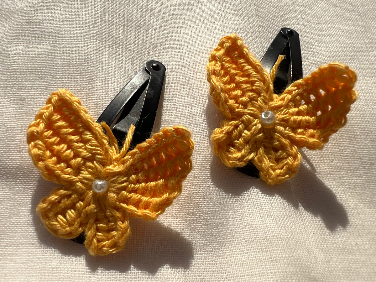 Tiny Butterfly Tic Tac Crochet Clip - Yellow