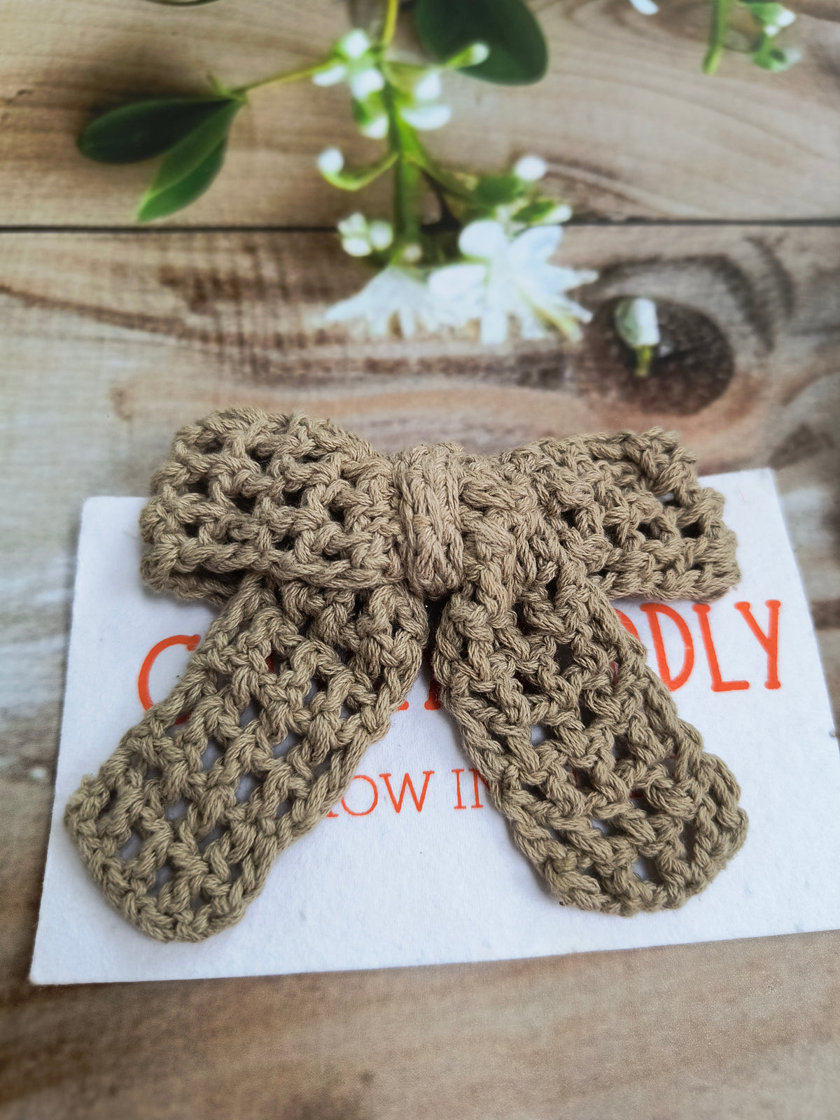 Crochet Bow Alligator Hair Clip - Beige