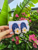 Crochet Tic Tac Hair Clip - Blue with White Daisy