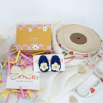 Blue Daisy & Ivory Bow Crochet Gift Box – Set of 3 Clips